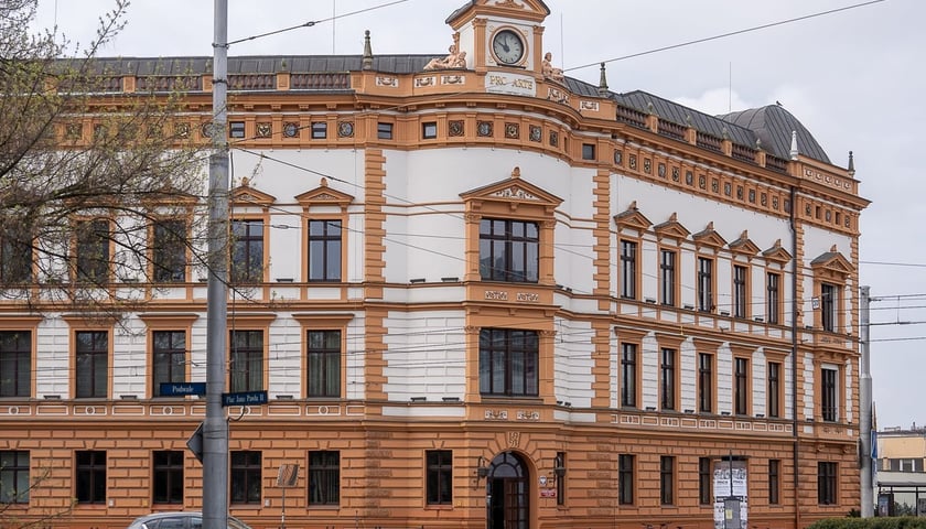 Gmach główny Akademii Muzycznej  we Wrocławiu