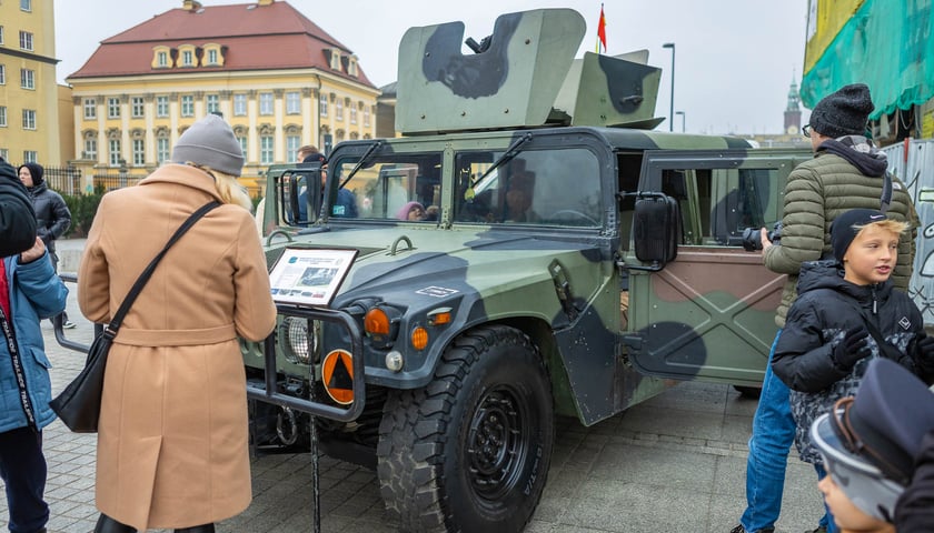 Uroczystości z okazji Narodowego Święta Niepodległości na placu Wolności we Wrocławiu - 11.11.2024