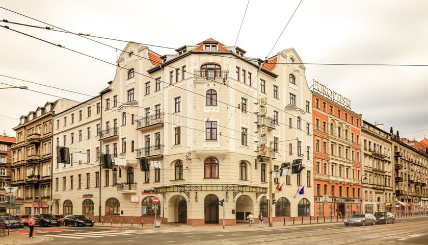 Budynek Hotelu Europejskiego we Wrocławiu.