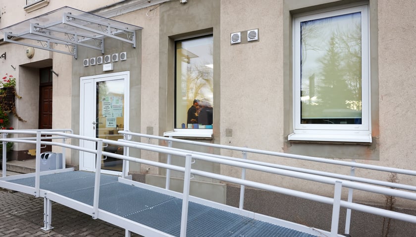 Otwarcie Centrum Rozwoju i Aktywności Dzieci i Młodzieży Muchobór Wielki przy ul. Stanisławowskiej 103