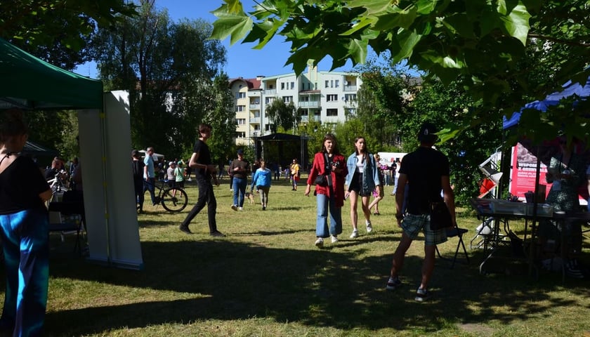 Piknik osiedlowy na placu Grunwaldzkim
