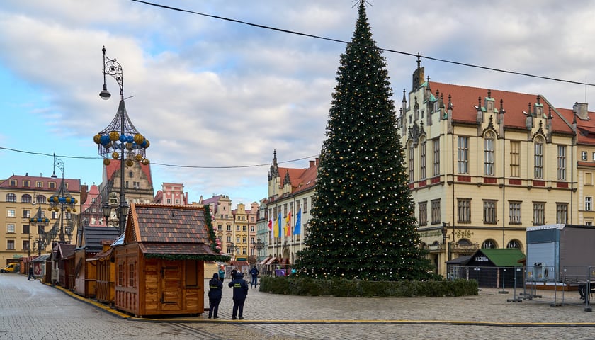 Jarmark Bożonarodzeniowy w Rynku we Wrocławiu 2024 - zdjęcia z 28 listopada, dzień przed otwarciem