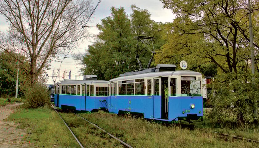 Skład Konstal N #1332 + Konstal ND #3560 podczas jazdy pr&oacute;bnej 20.10.2024 r.