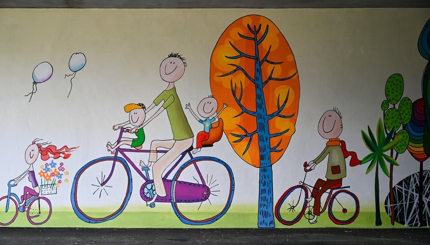 nowy mural na Alei Wielkiej Wyspy