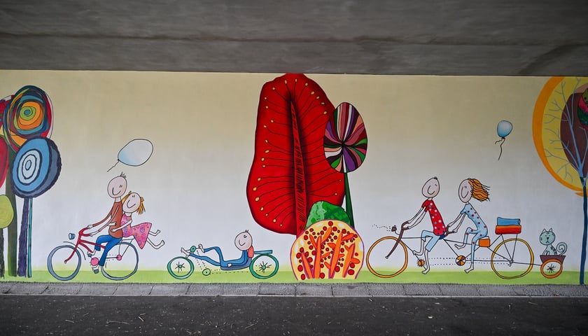 nowy mural na Alei Wielkiej Wyspy