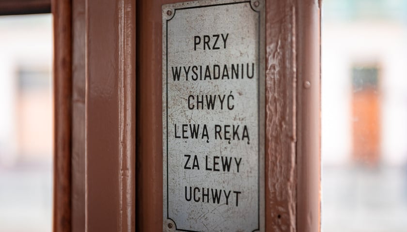 Mikołajki z zabytkowym Konstalem. Wrocław, 07.12.2024