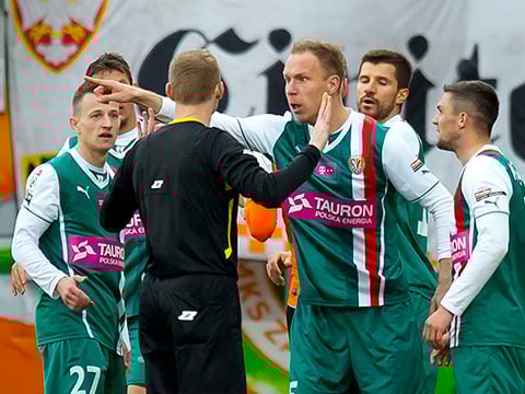 Rafał Grodzicki był piłkarzem Śląska Wrocław w latach 2012-14. Zdobył między innymi Superpuchar Polski oraz brązowy medal mistrzostw Polski