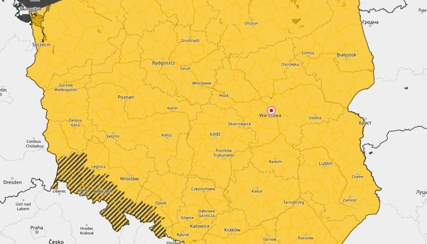 Mapa Polski oznaczona na żółto - alert 1. stopnia IMGW przed gołoledzią