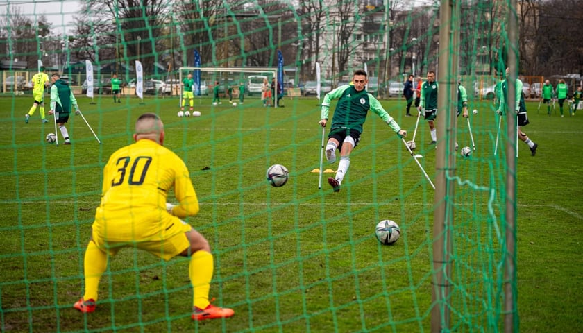Mecz PZU Amp Futbol Ekstraklasy na stadionie przy ul. Oporowskiej. Zdjęcie archiwalne, ilustracyjne
