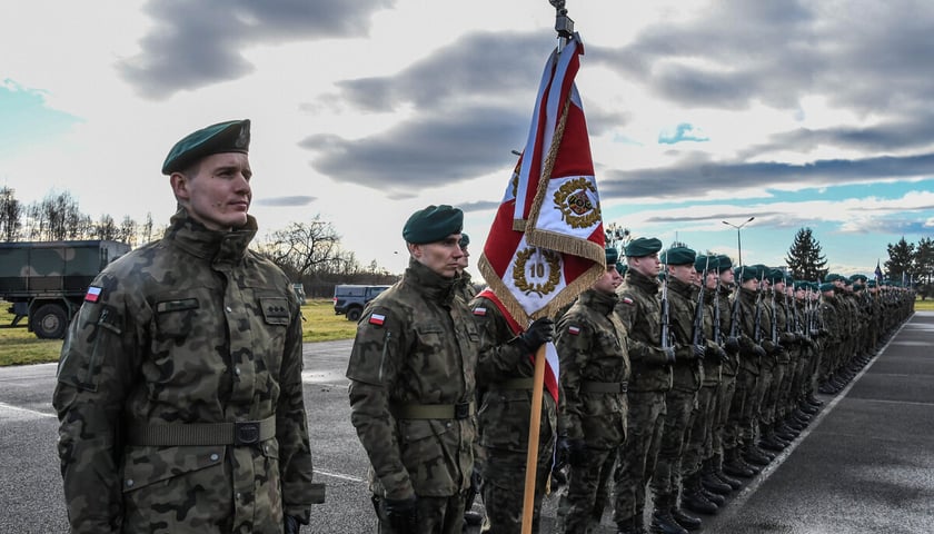 <p>Uroczystość przekazania obowiązk&oacute;w dow&oacute;dcy 10 Wrocławskiej Brygady Łączności. Wrocław, 29.01.2025&nbsp;</p>