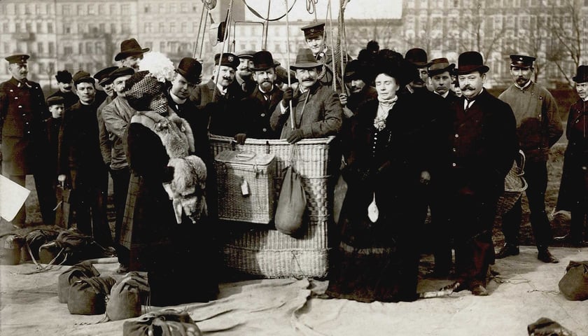 Przed samym startem. 1910 rok. Zdjęcie archiwalne