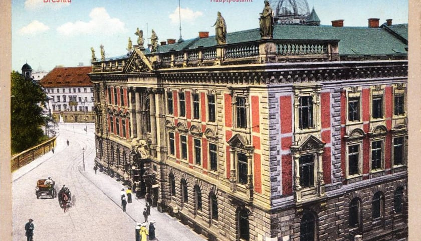 Poczta Główna. Lata 1905–1915. Zdjęcie archiwalne