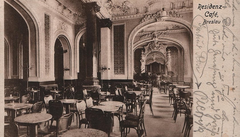 Wnętrze Residenz–Cafe. 1927 rok. Zdjęcie archiwalne