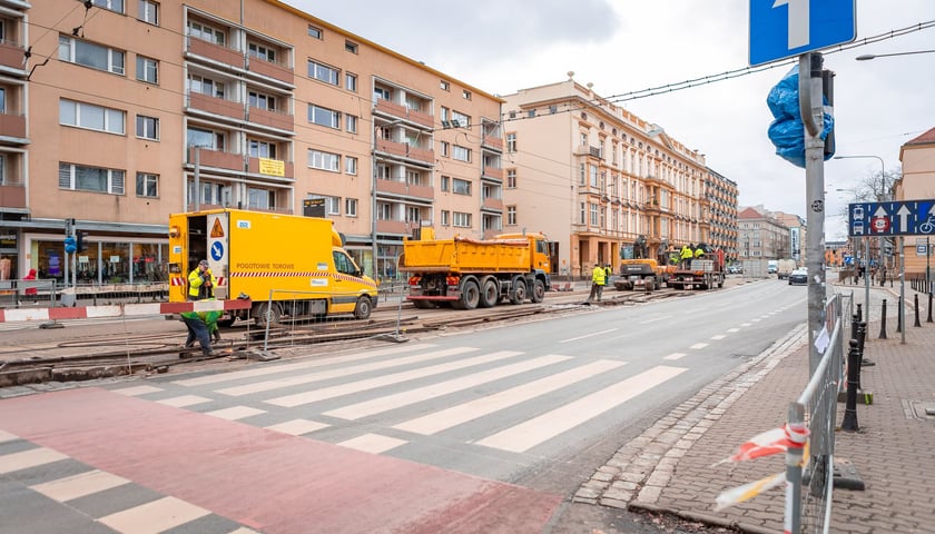 Remont torowiska na ul. Kołłątaja we Wrocławiu, 01.02.2025