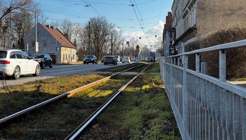 Ulica Opolska z lotu ptaka. Jej przebudowa i budowa torowiska istotnie poprawi komunikację na Księżu  