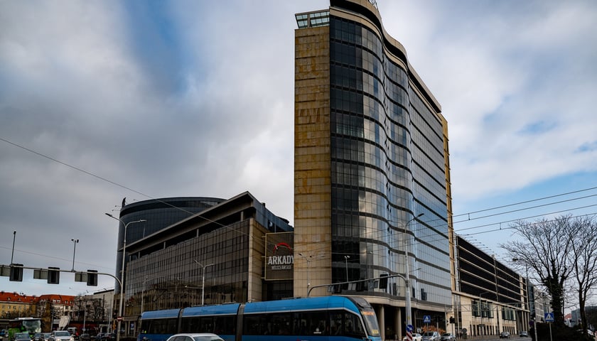 Budynek Arkad Wrocławskich tuż przed rozbiórką - 5.02.2025