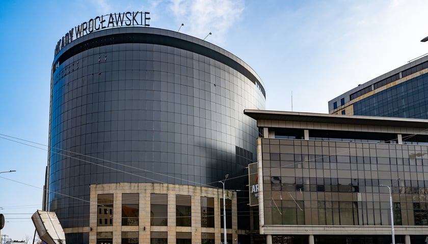 Budynek Arkad Wrocławskich tuż przed rozbiórką - 5.02.2025