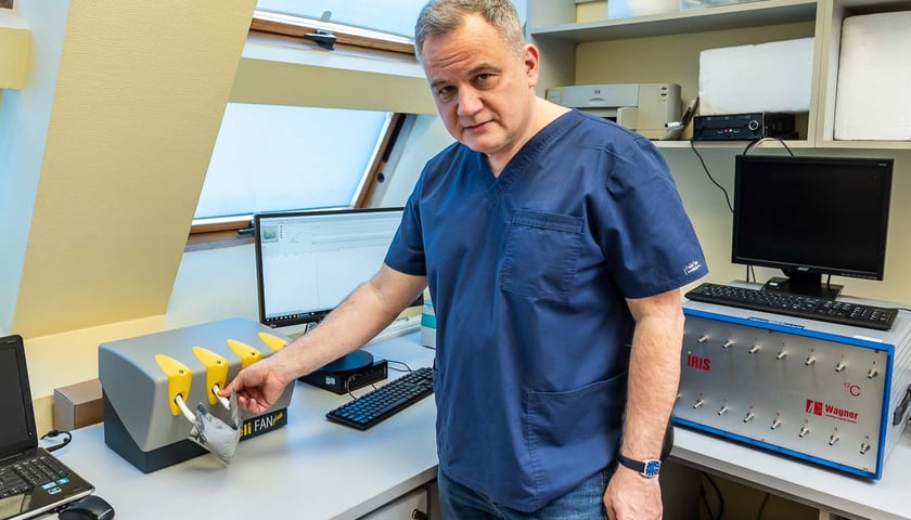 Dr Radosław Kempiński, Katedra i Kliniki Gastroenterologii, Hepatologii i Chorób Wewnętrznych UMW