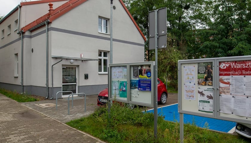 Centrum Aktywności Lokalnej Karłowice-Różanka we Wrocławiu.