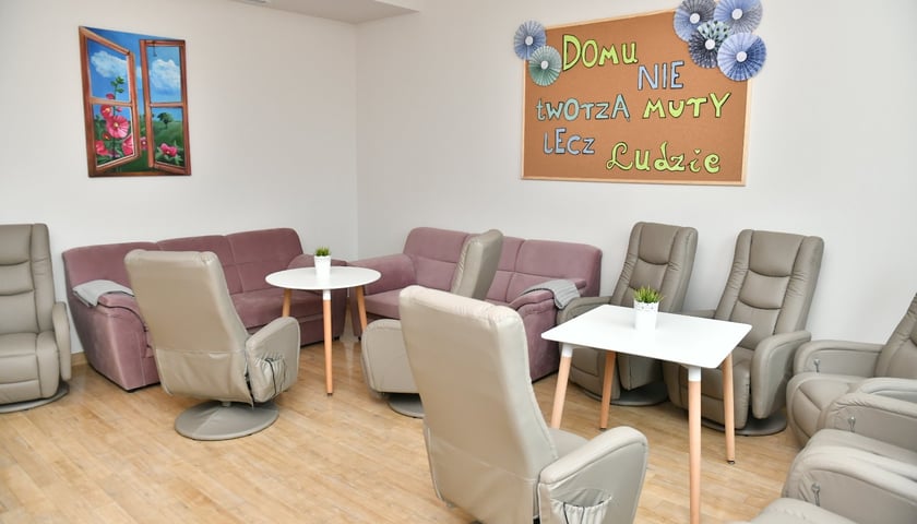 Dzienny Dom Pomocy i Klub Integracji Społecznej.