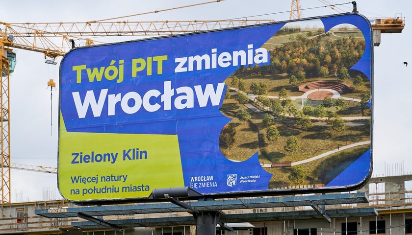Billboard kampanii Twój PIT zmienia Wrocław