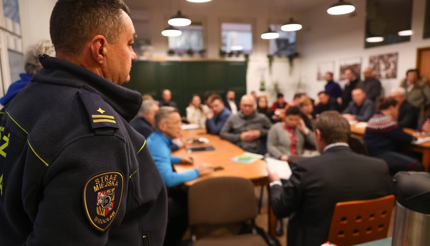 Spotkanie mieszkańców i RO Powstańców Śląskich z przedstawicielami miasta