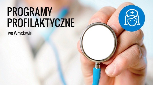 Grafika przedstawia lekarza. Sprawdź bezpłatne programy profilaktyczne we Wrocławiu!