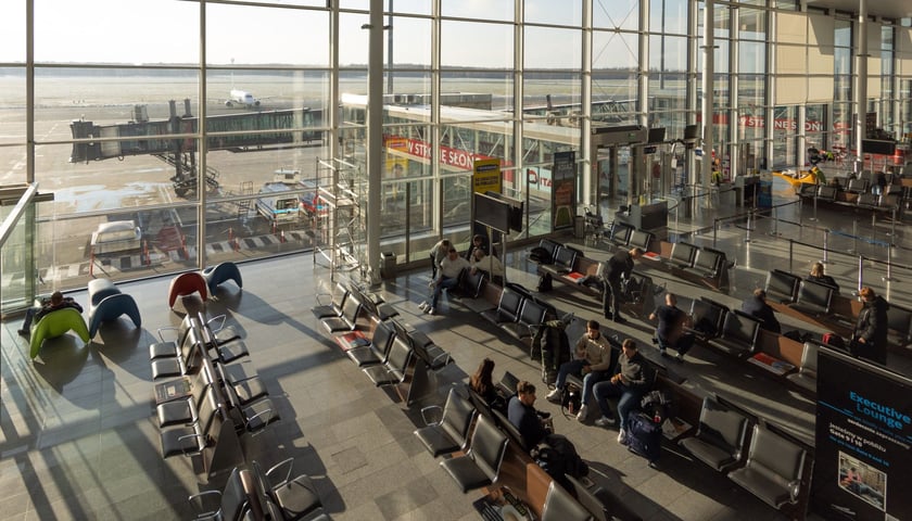 Terminal odlotów na wrocławskim lotnisku 