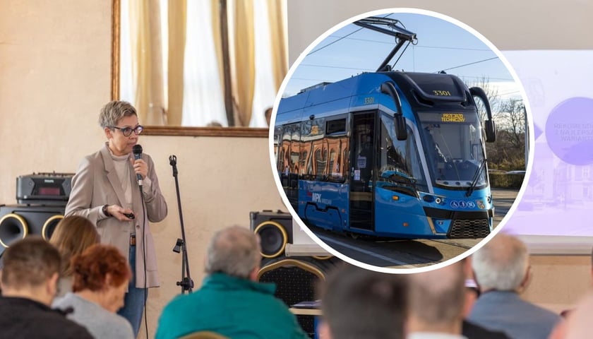 Uczestnicy spotkania konsultacyjnego dotyczącego wariantów trasy tramwaju na Psie Pole - 15 marca 2025 r., w kółeczku zdjęcie ilustracyjne tramwaju 