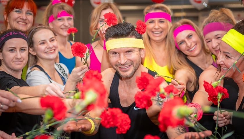 <p>Maraton Zumby w stylu PRL w Spartan Centrum Spiska</p>