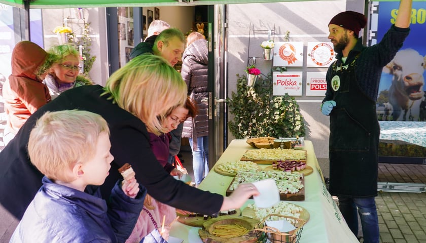 Uczestnicy ubiegłorocznego pikniku urodzinowego w "Serotoninie".