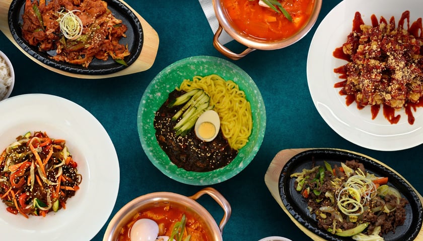 Oseyo 25 to koreańska restauracja w centrum Wrocławia.