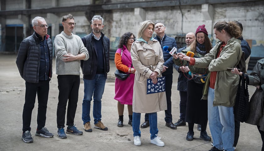 Konferencja w hali przy Kolejowej, przyszłej BWA Wrocław (26 marca 2025 r.)