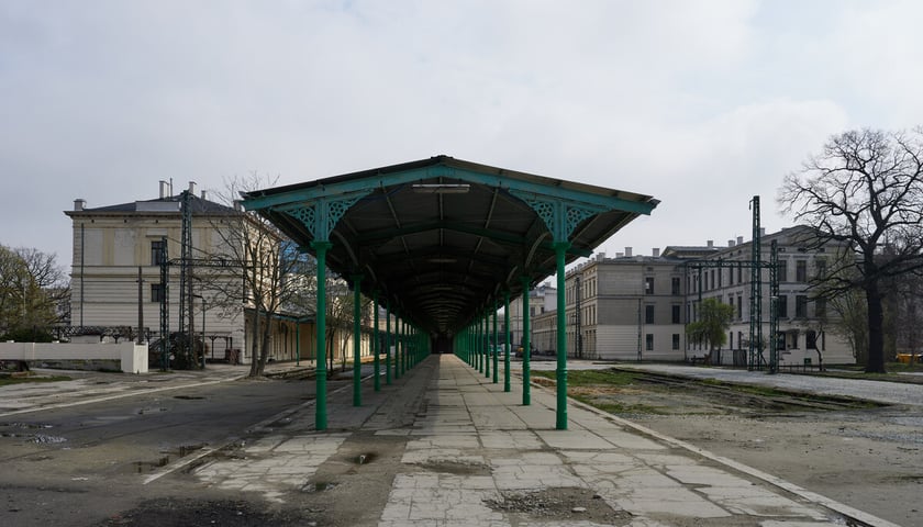 <p>Peron Dworca Świebodzkiego we Wrocławiu</p>