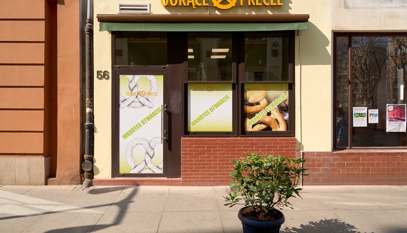 Lokal Gorących Precli, ul. Kuźnicza 56, przed otwarciem