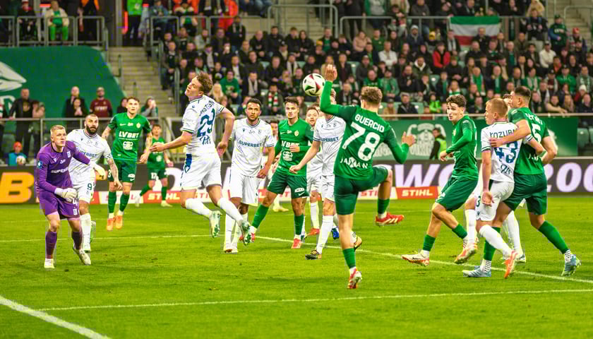 29 marca, Śląsk Wrocław pokonał u siebie Lecha Poznań 3:1