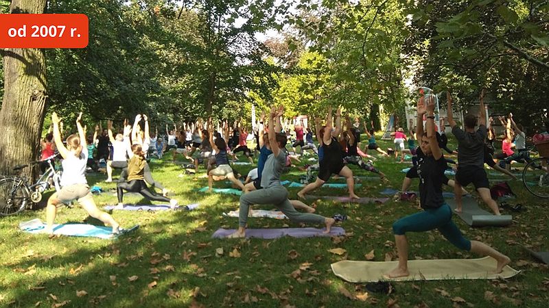 Bezpłatne zajęcia jogi w Parku Szczytnickim
