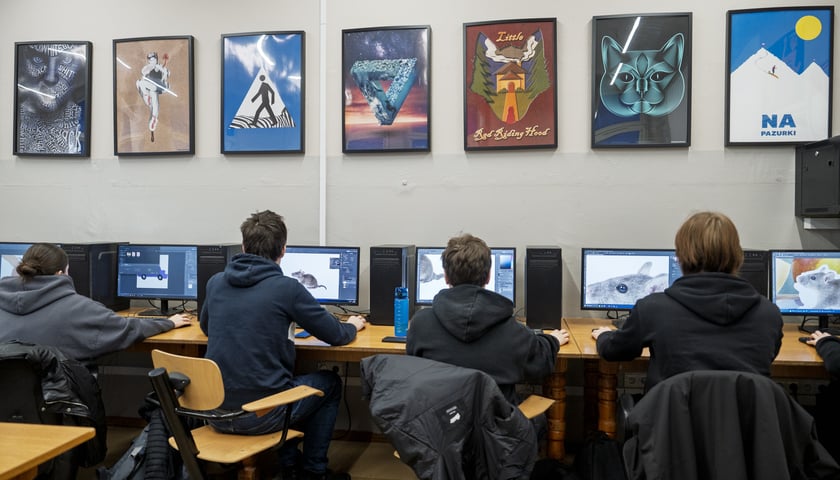 <p>Technikum 15 obchodzi 75-lecie. Tak wygląda szkoła</p>