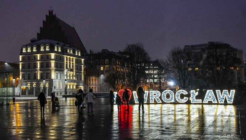 neon "I love Wrocław"