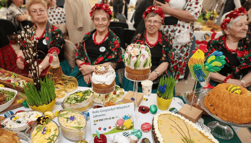 Prezentacja tradycyjnych stołów wielkanocnych i Jarmark Wielkanocny na Zwycięskiej, 2025 r.