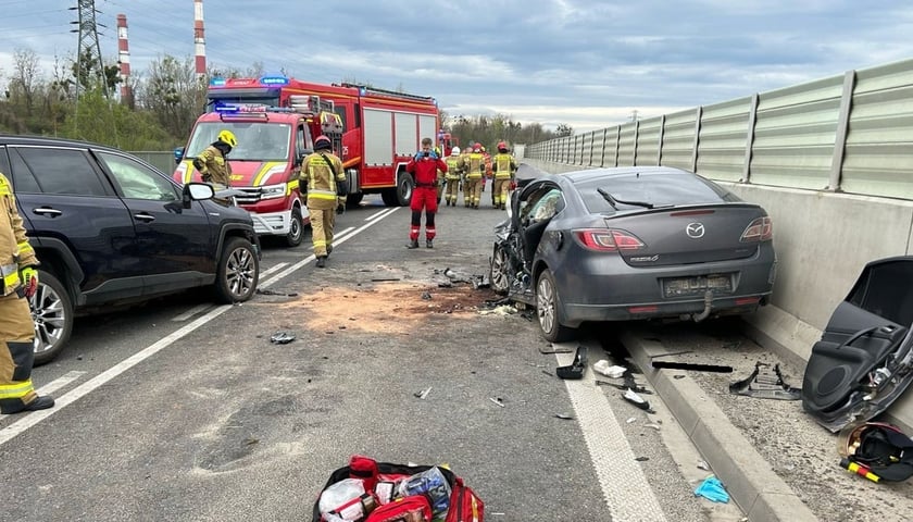 Wypadek na WOW między Blizanowicami a Siechnicami