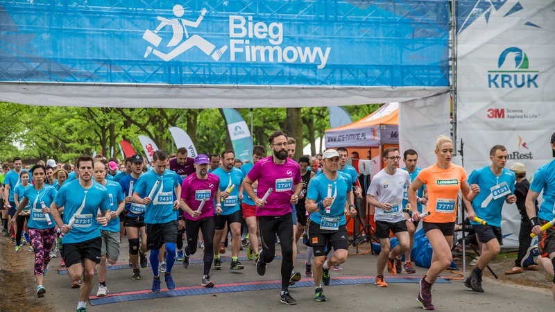 Wrocławskie firmy pobiegną z pomocą - trwają zapisy na Bieg Firmowy