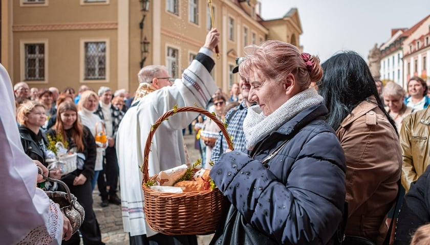 Święcenie pokarmów we wrocławskich kościołach