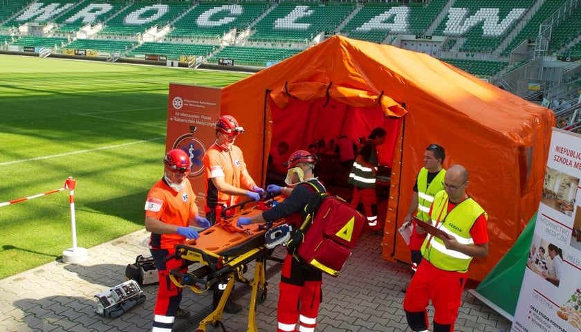 Ratownicy rywalizowali na Stadionie Wrocław