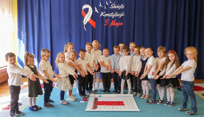 Biało-czerwony dzień w Przedszkolu nr 1 we Wrocławiu