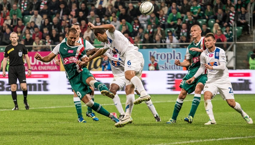 2 zgrupowania, 7 sparingów, 16 goli