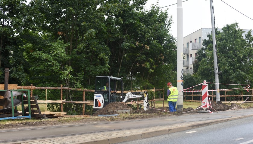 Budowa mijanki na ulicy Przyjaźni