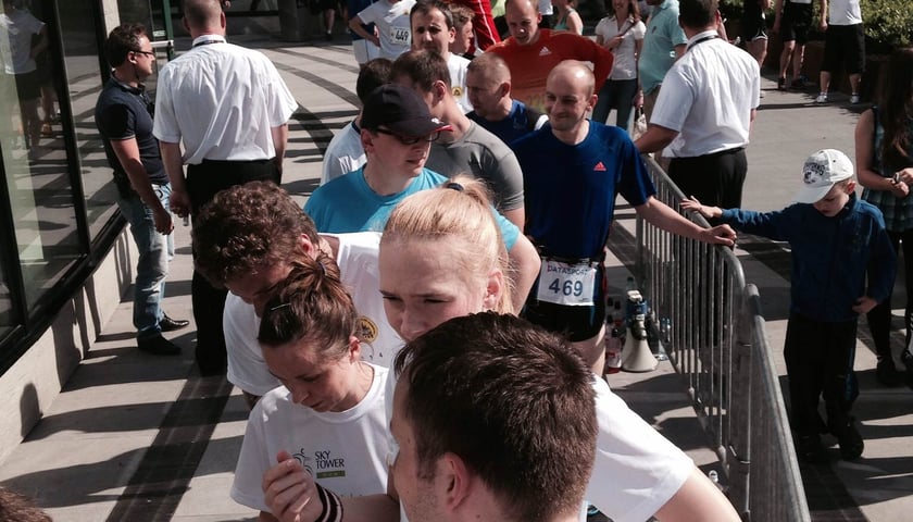 Biegacze zdobyli Sky Tower