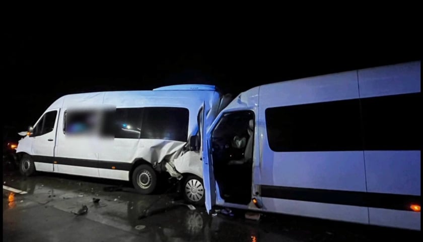 Wypadek na A4. Widać dwa busy