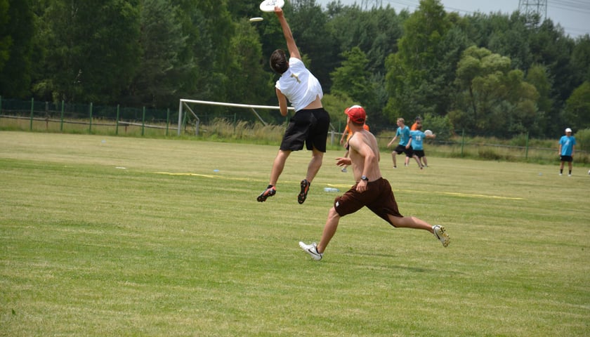 Rzucają frisbee we Wrocławiu - teraz mogą „wyrzucić” mistrzostwo